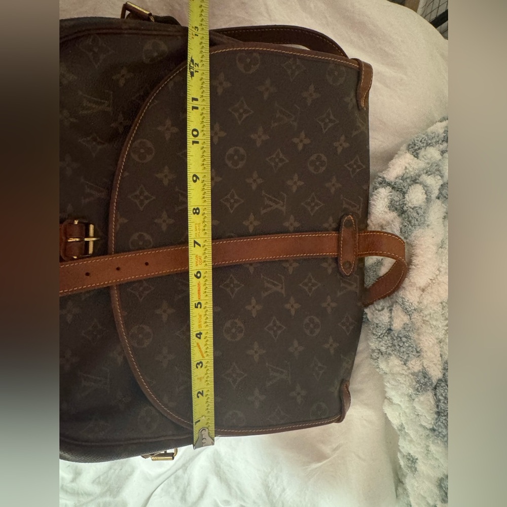 Louis Vuitton Dark Brown Monogram Messenger Bag - Picture 14 of 15